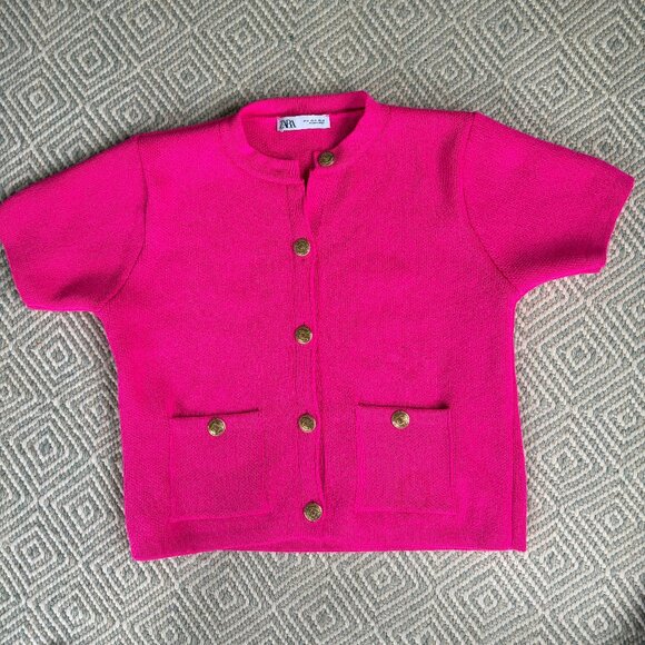 Zara Sweaters - ZARA BUTTON KNIT CARDIGAN